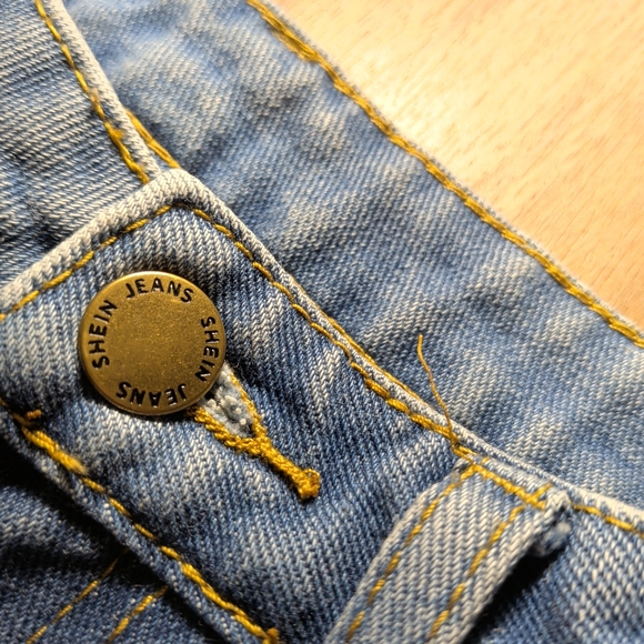 SHEIN Men's Ripped Straight Blue Jeans - Picture 4 of 4